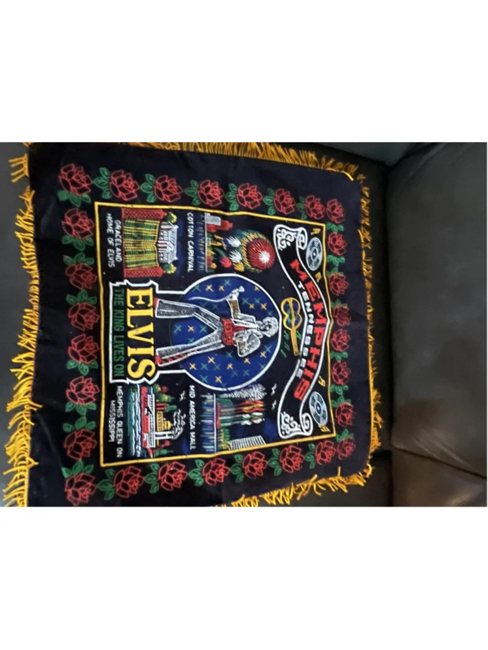 ELVIS PRESLEY- ELVIS / MEMPHIS PRINTED DESIGN ON VELVET BACKGROUND PILLOW COVER